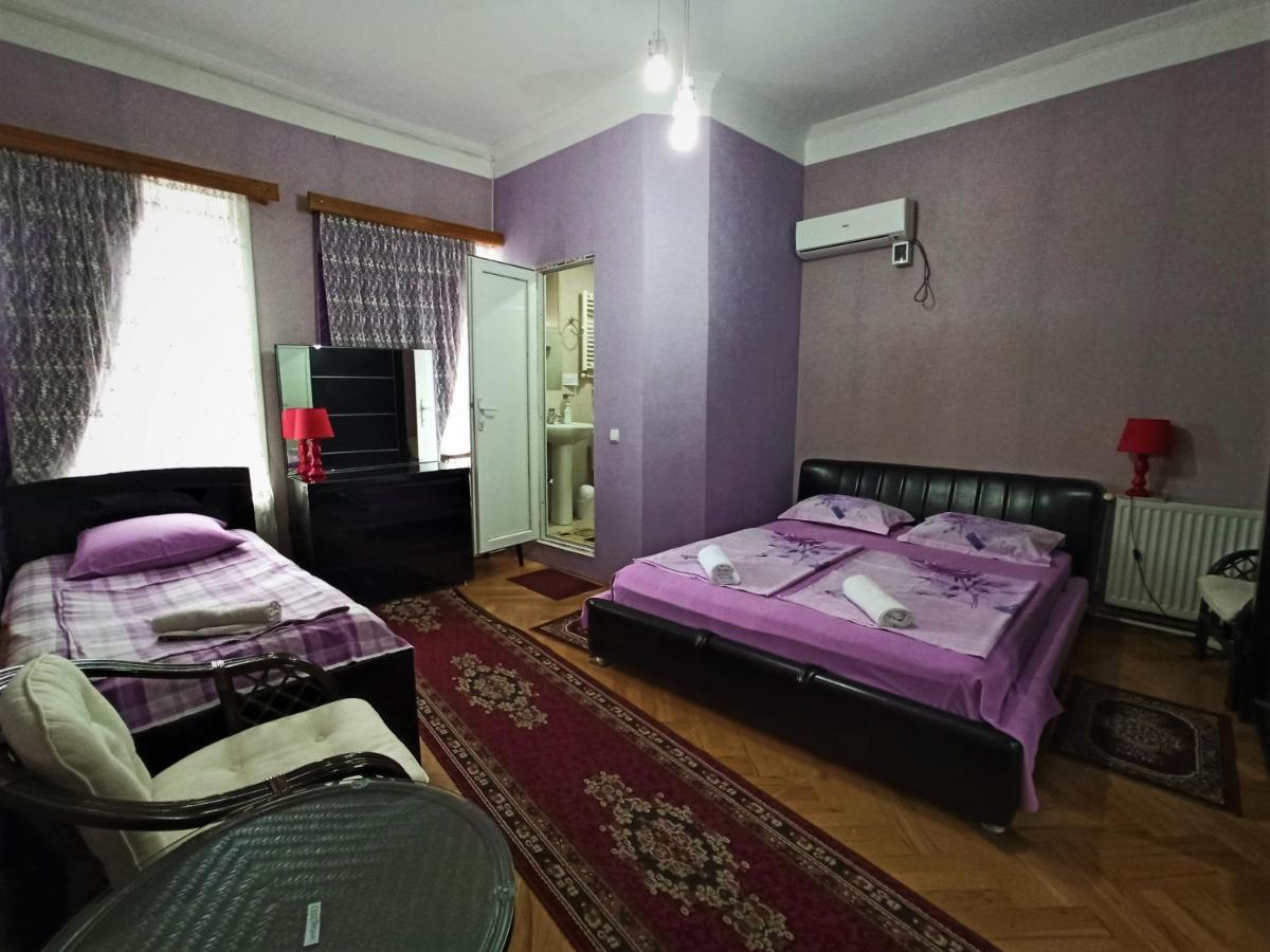 Guesthouse Lilia &Wine Celler Телаві Екстер'єр фото