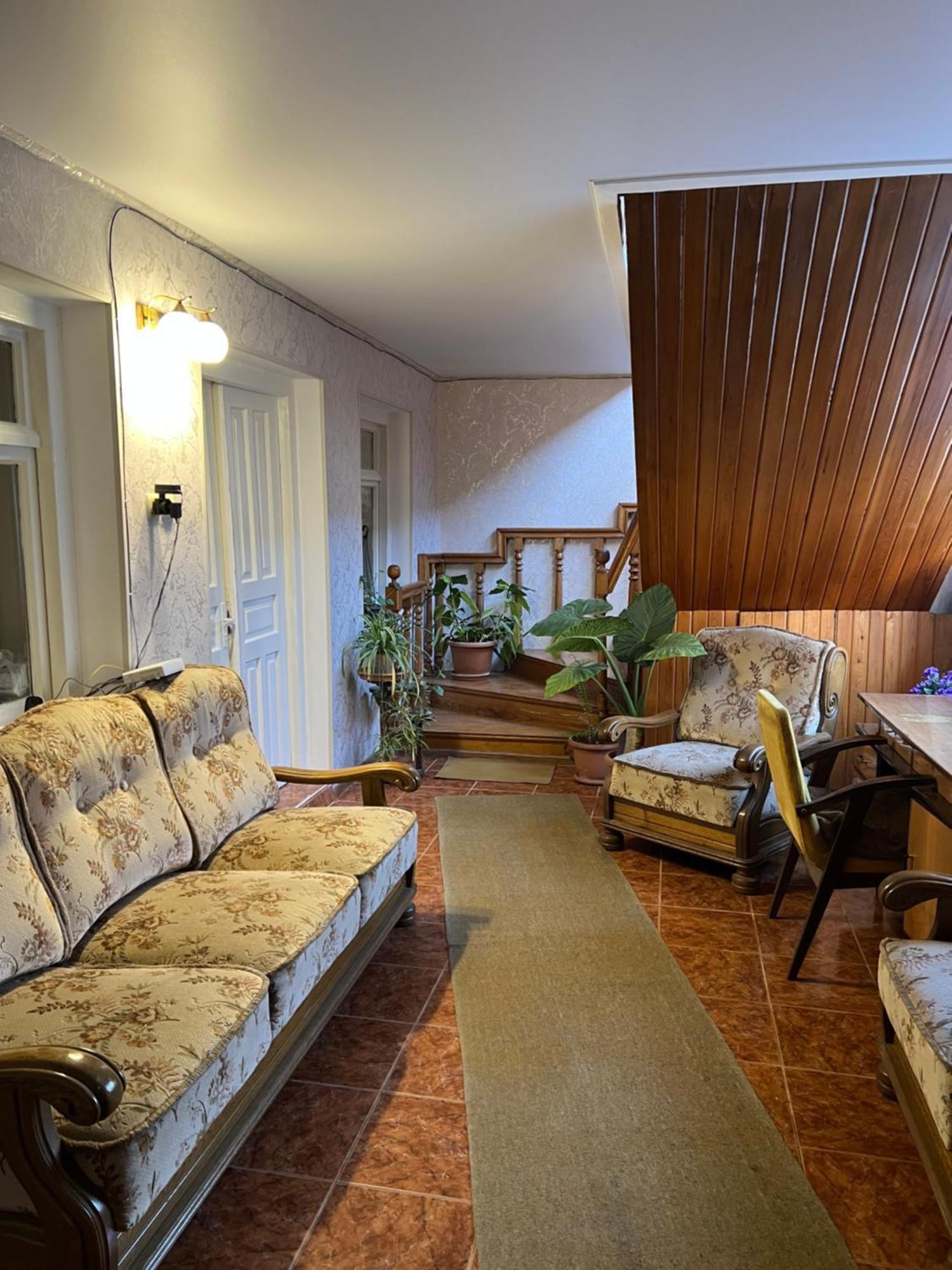 Guesthouse Lilia &Wine Celler Телаві Екстер'єр фото